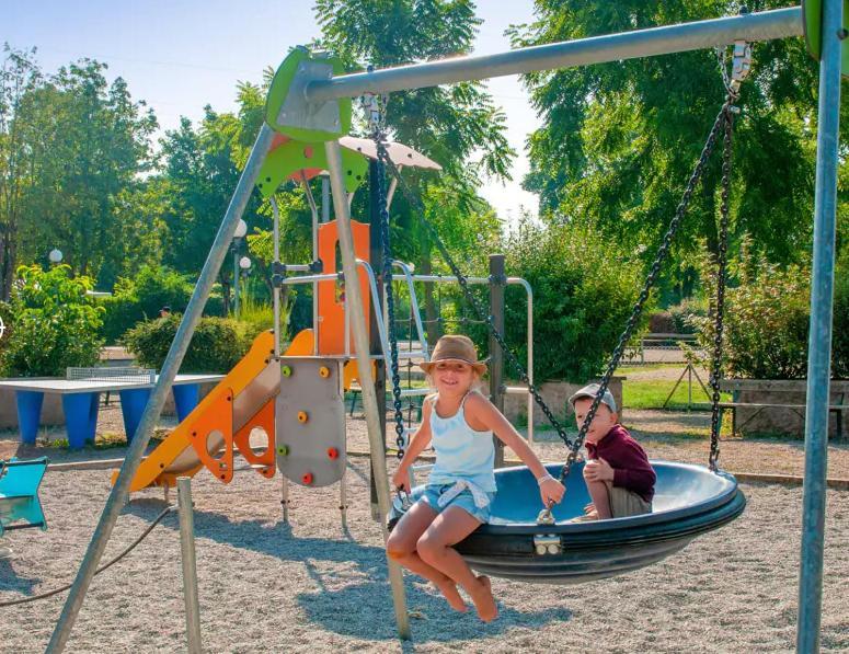 Mobil 5pers Proche Europa Park Dans 3etoiles Campsite